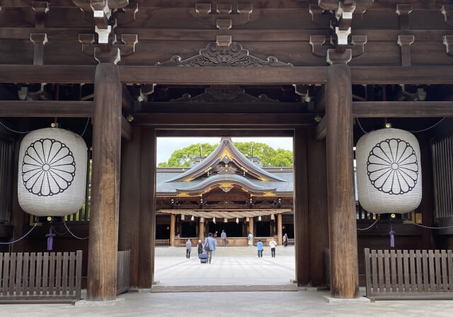 寒川神社本殿のフリー素材